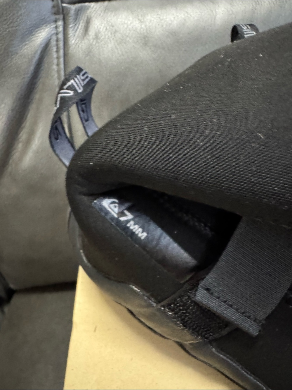 Quiksilver Everyday SessionsRound Toe Wetsuit Boot - Picture 9 of 11